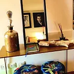 La Piccola Casa